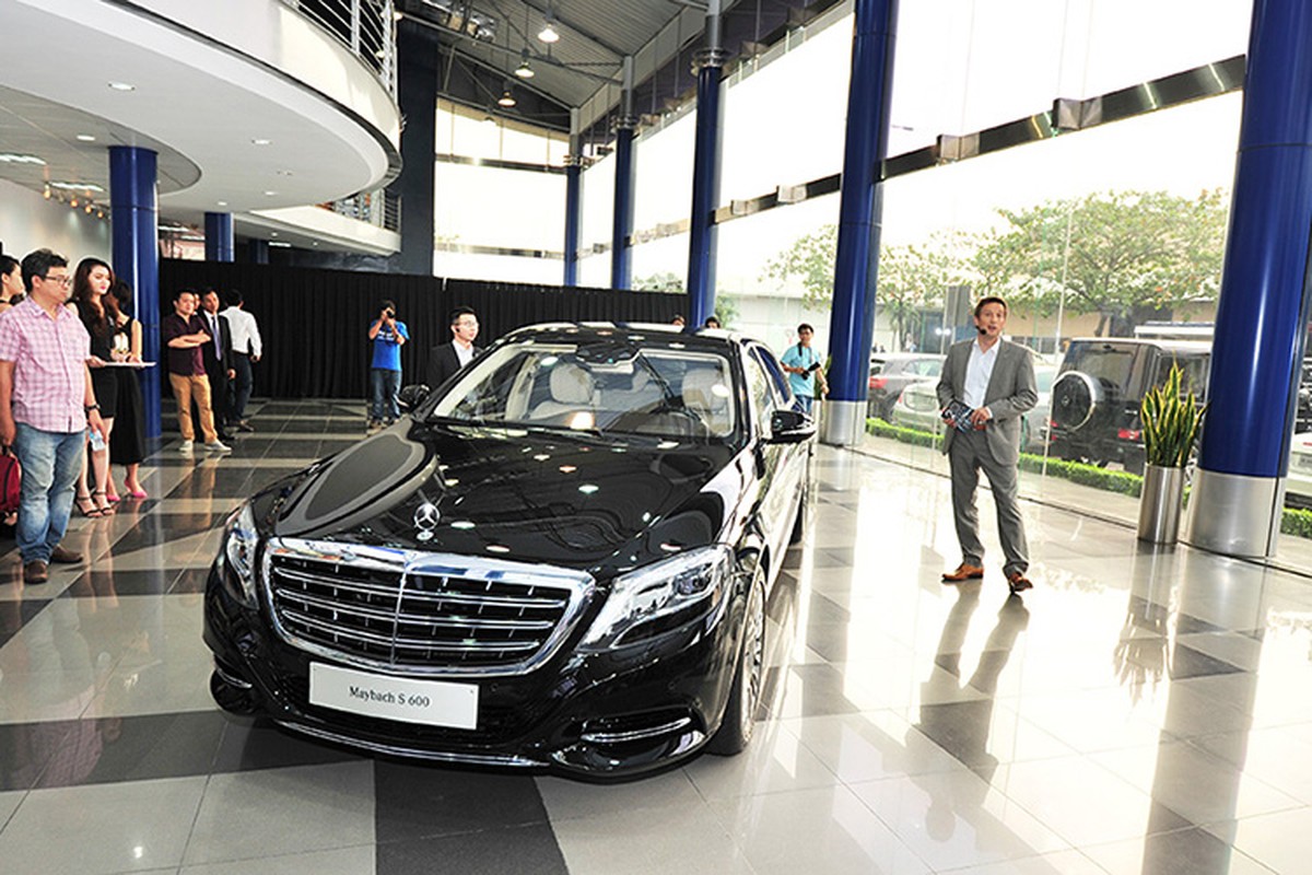 Xe sang gan 10 ty Maybach S600 lan banh tai Sai Thanh-Hinh-8